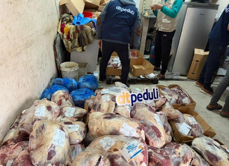 Qurban Impact, DT Peduli Salurkan Dua Ton Daging Sapi Segar untuk 6.000 Warga Gaza - Cover Image